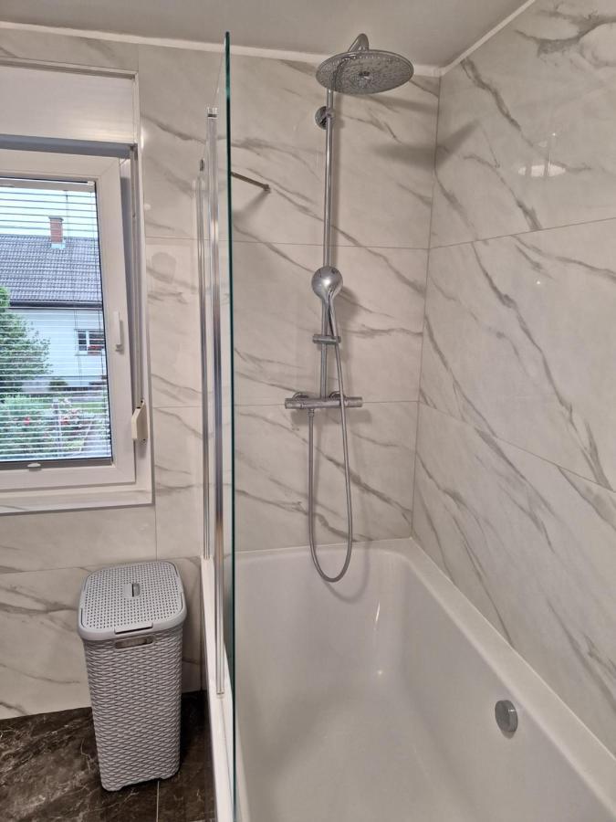 Guesthouse Flower 류블랴나 외부 사진
